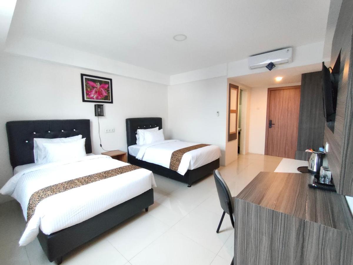 Golden Ganesha Hotel Yogyakarta By Ecommerceloka Gondowulung Esterno foto