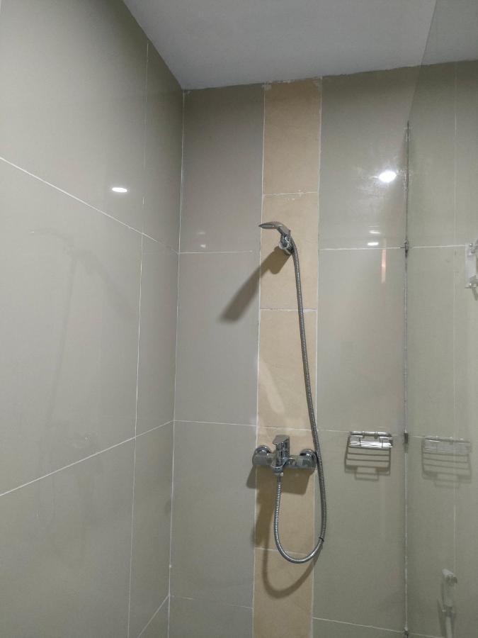 Golden Ganesha Hotel Yogyakarta By Ecommerceloka Gondowulung Esterno foto