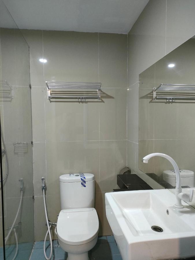 Golden Ganesha Hotel Yogyakarta By Ecommerceloka Gondowulung Esterno foto